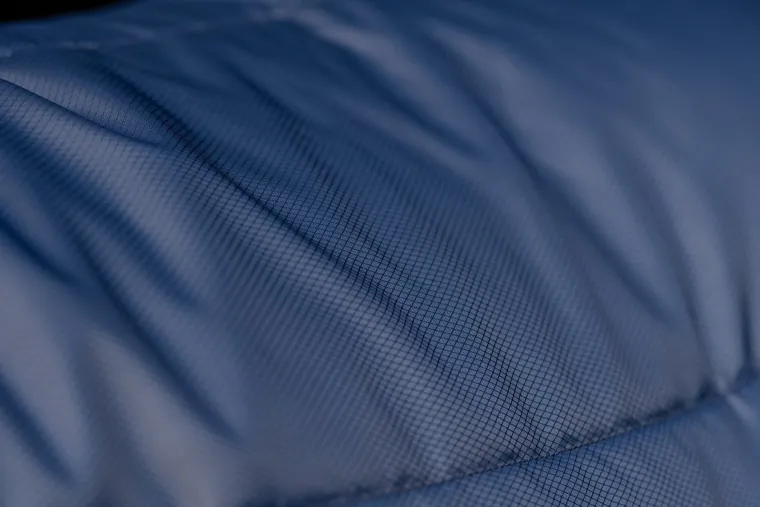 DDKIDiyo_5.webp Outlet HORSEWARE ® Ireland Amigo® Ripstop Insulator Stable Pony Plus Blanket - 200G Navy/Titanium Grey