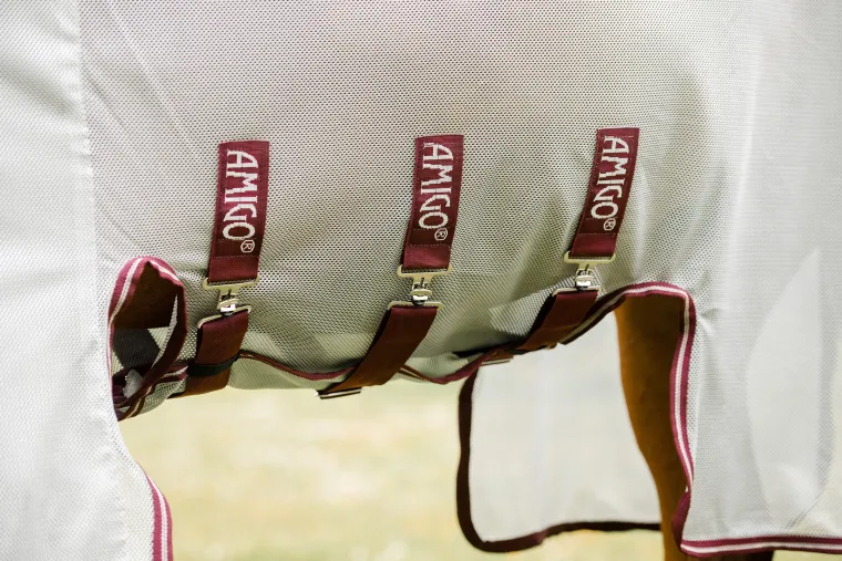 HWXFcWkY_1.webp Outlet HORSEWARE ® Ireland Amigo® Bug Buster® with No-Fly Zone™ Silver/Burgundy