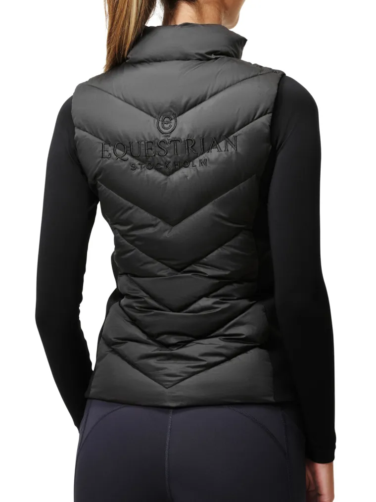 equestrian-stockholm-versatile-caAzOPpJ-1.webp Hot EQUESTRIAN STOCKHOLM Versatile Vest Black