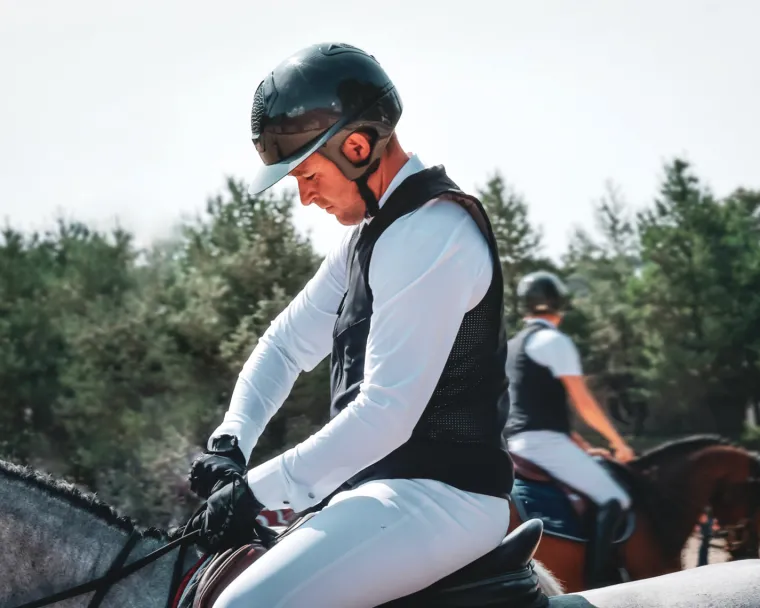 freejump-adults-airbag-vest-JHUvqfZH-3.webp Discount FREEJUMP ® Adults’ Airbag Vest* Black