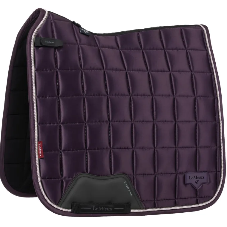 lemieux-loire-classic-dressage-TPsMSrrY-1.webp Outlet HORSE HEALTH TRADE LeMieux® Loire Classic Dressage Saddle Pad