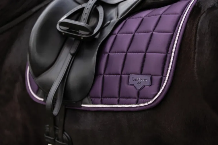 lemieux-loire-classic-dressage-TPsMSrrY-5.webp Outlet HORSE HEALTH TRADE LeMieux® Loire Classic Dressage Saddle Pad