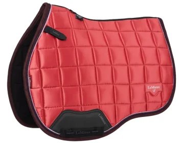 New HORSE HEALTH TRADE LeMieux® Loire Classic GP Saddle Pad