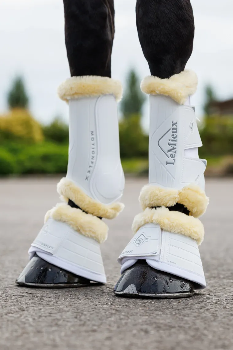 lemieux-motionflex-overreach-b-ABOpLOOx-2.webp Fashion HORSE HEALTH TRADE LeMieux® Motionflex Overreach Boots With Simuwool