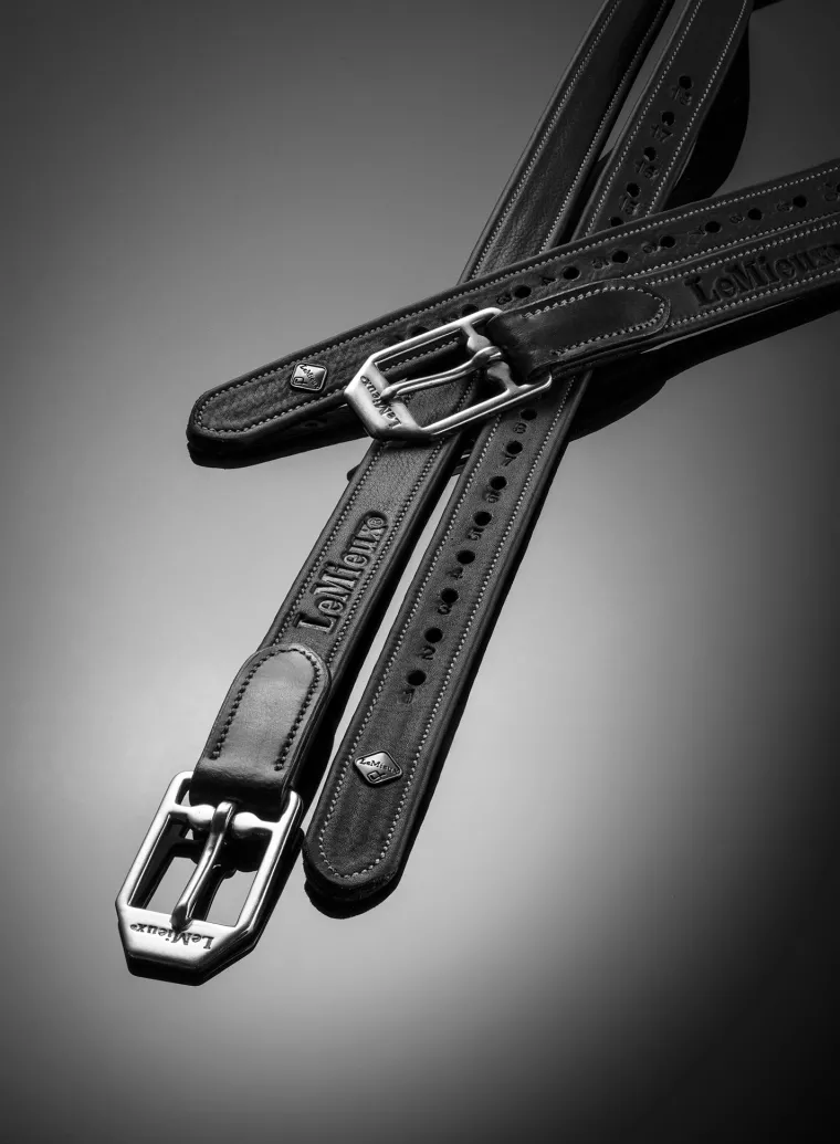 lemieux-vector-stirrup-leather-VVdgDWIA-1.webp Best HORSE HEALTH TRADE LeMieux® Vector Stirrup Leathers
