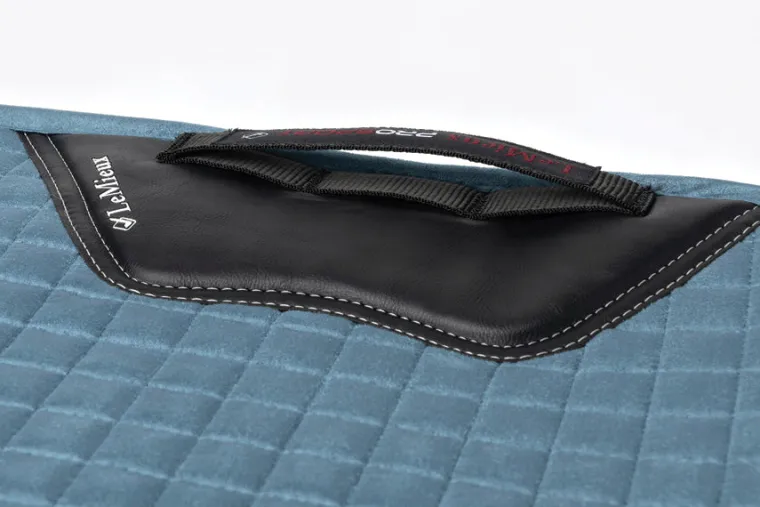 lemieuxsuede-dressage-square-p-mKWrmRfX-23.webp Clearance HORSE HEALTH TRADE LeMieux® Suede Dressage Square Pad
