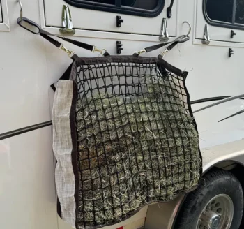 New KENSINGTON ™ Slow Feed 4-Flake Hay Bag