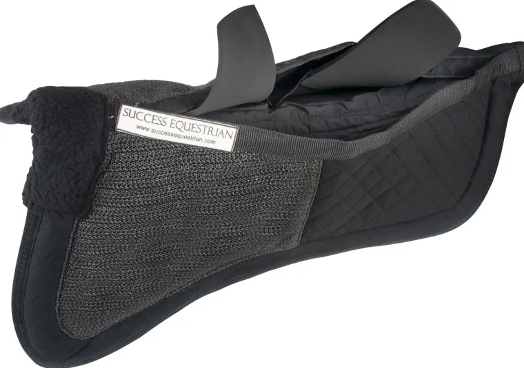 success-equestrian-deluxe-jump-zmovUjIG-4.webp Clearance SUCCESS EQUESTRIAN Deluxe Jumper A/P Correction Half Pad