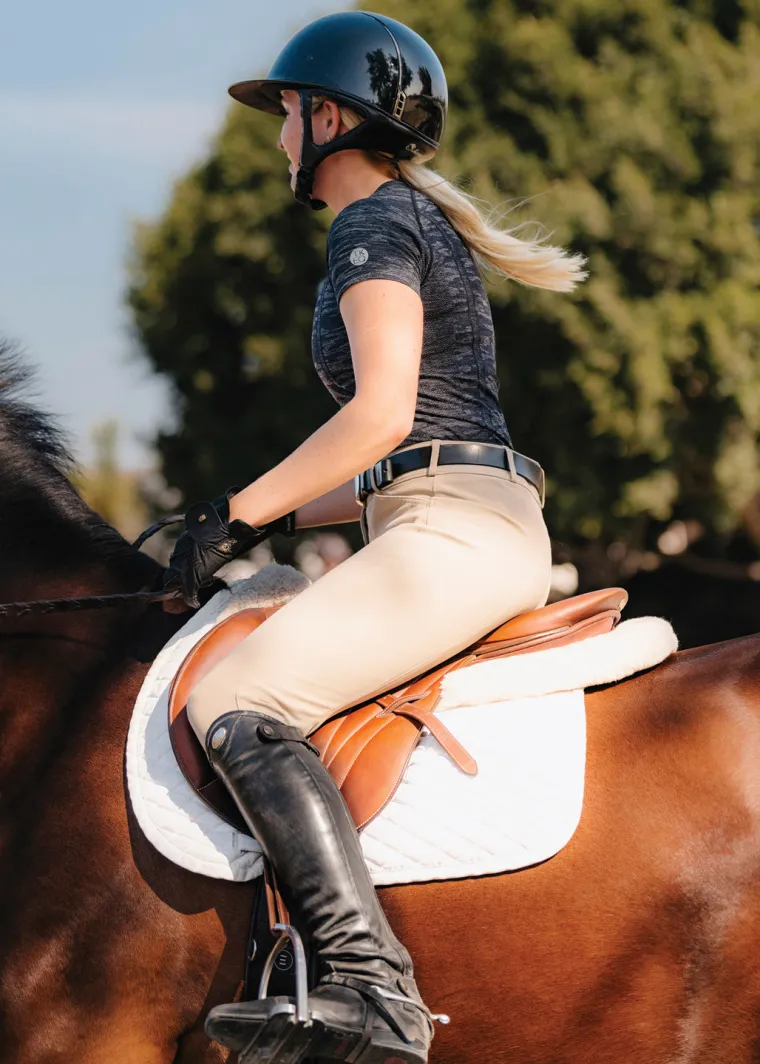 tkeqladies-kennedy-seamless-sh-KyIMqEYm-2.webp Clearance TKEQ THE SHOP TKEQ Ladies’ Kennedy Seamless Short Sleeve Top