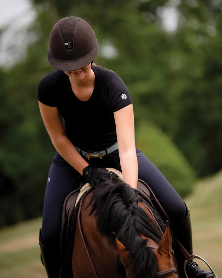 tkeqladies-kennedy-seamless-sh-KyIMqEYm-4.webp Clearance TKEQ THE SHOP TKEQ Ladies’ Kennedy Seamless Short Sleeve Top