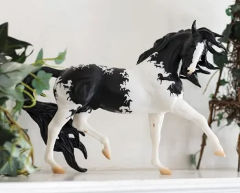 Online REEVES INTERNATIONAL Breyer® 75th Anniversary Spanish Horse